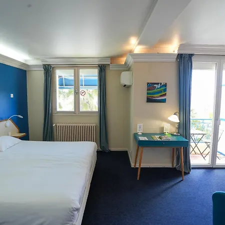 Hotel Amerique 3*