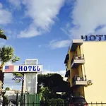 Amerique - Piscine - 3*