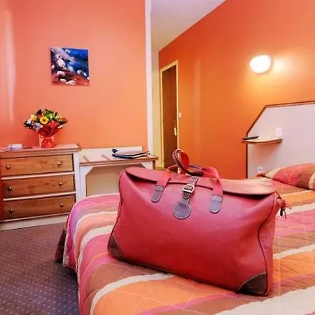 Amerique - Piscine&parking - Hotel