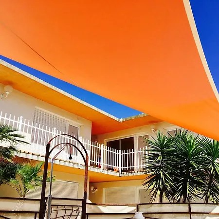 Amerique - Piscine&parking - 3*